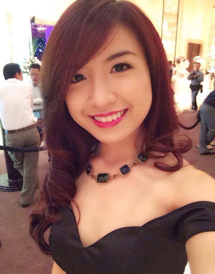 扒开腿cao烂你小sao货